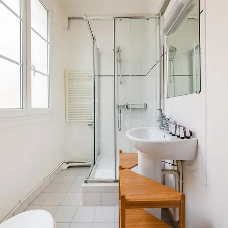 Bergere Apartment Paris